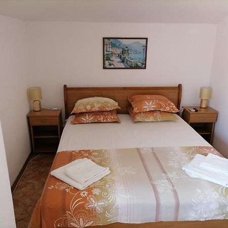 Guesthouse Olimp Sozopol Exterior photo