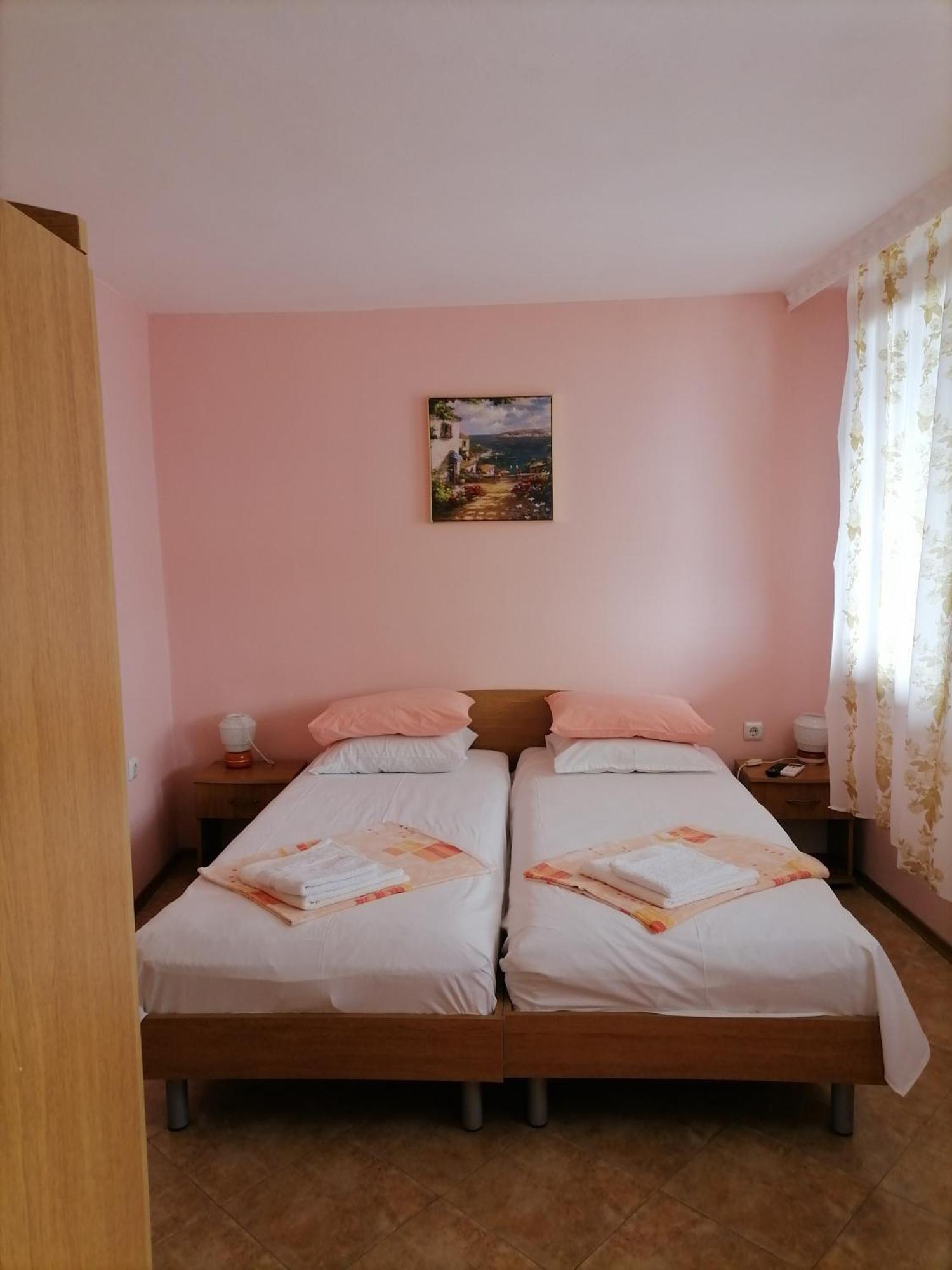Guesthouse Olimp Sozopol Exterior photo